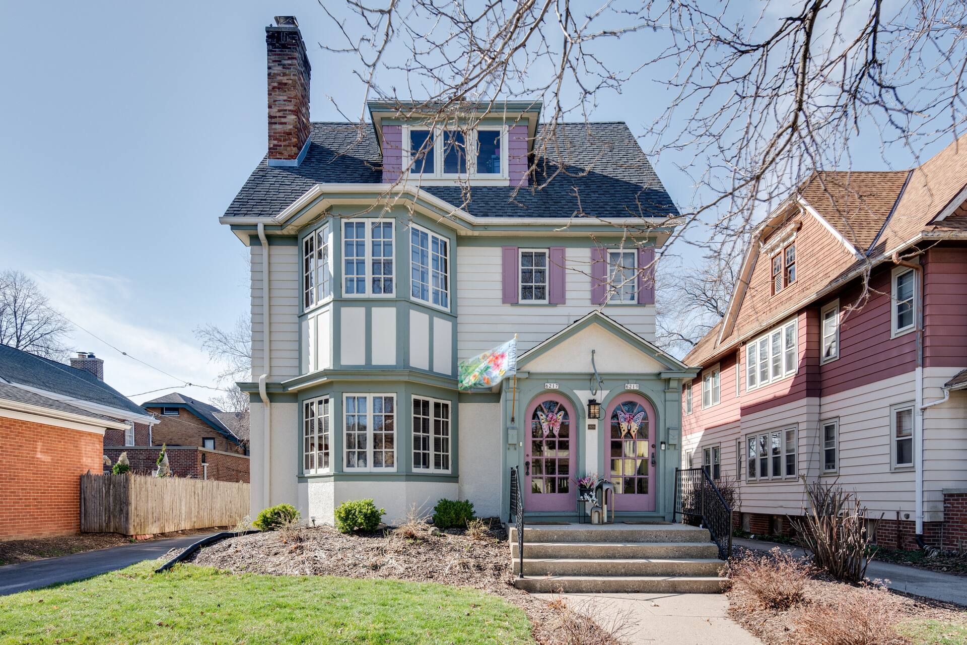 Lower flat “Casa de Lloyd “ Washington Highlands