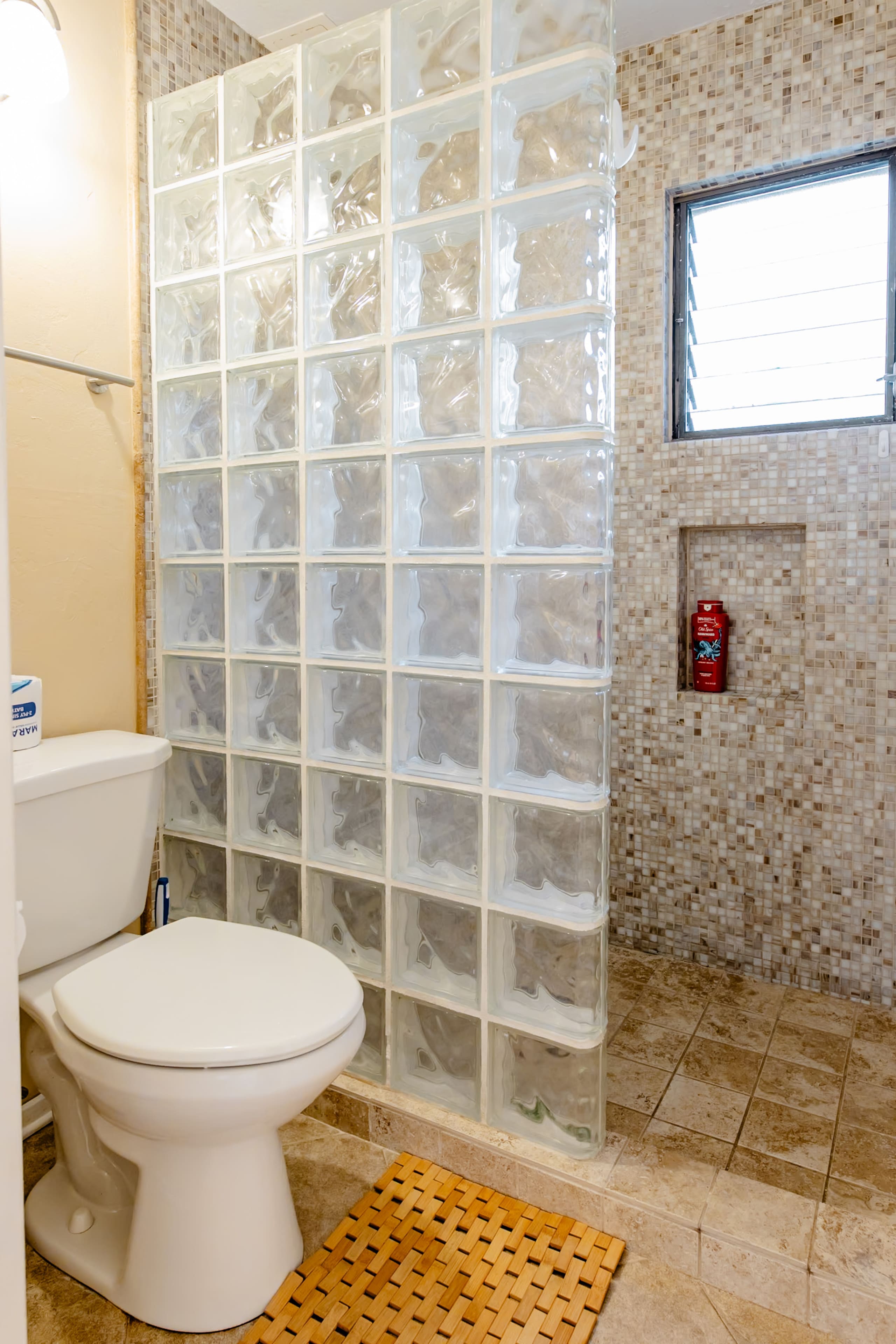 Condo in Kailua-Kona · ★4.91 · Studio · 1 bed · 1 bath - Image 8