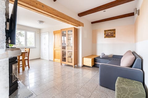 Popular Airbnb listing: Beautiful apartment with sea views in Medulin in Općina Medulin