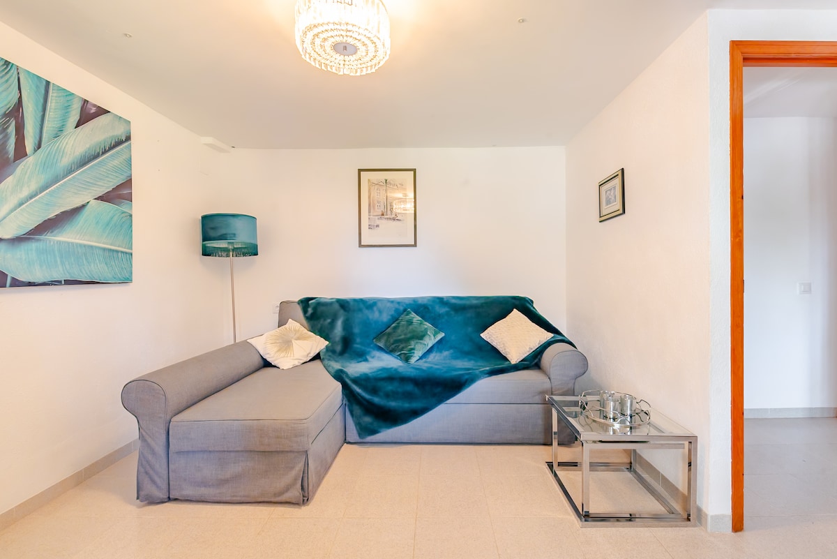 Airbnb performant: A hidden gem. Flat with private pool & parking. à Alcalà De Xivert