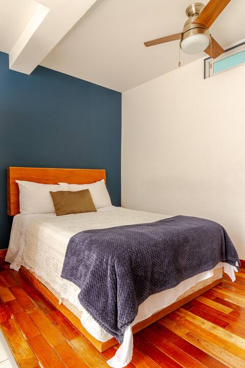 Medellín220 #2 - Loft, Comfy Excellent location