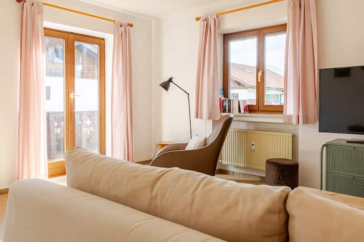 2 Zimmer Fewo (60m2) Mit Karwendelblick In Krün - Mittenwald