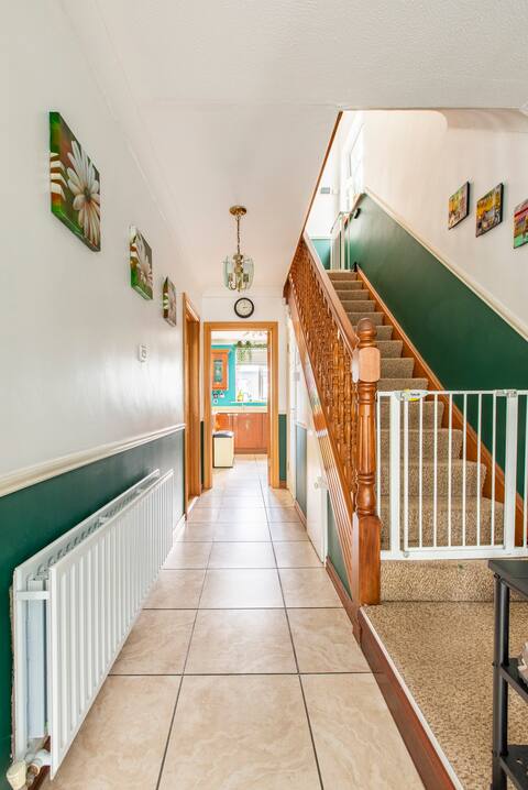 Two private rooms (4 adults) in Kilnamanagh