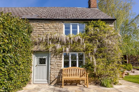Carousel Cottage