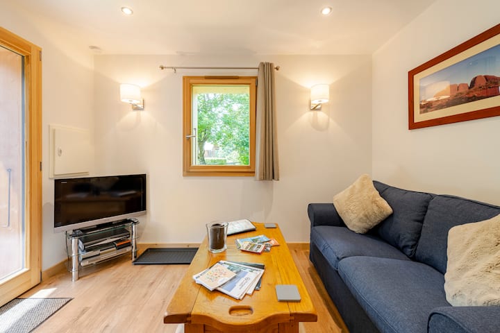Modern 1-bed Apartment - 250m From Gondola / Piste - Samoëns