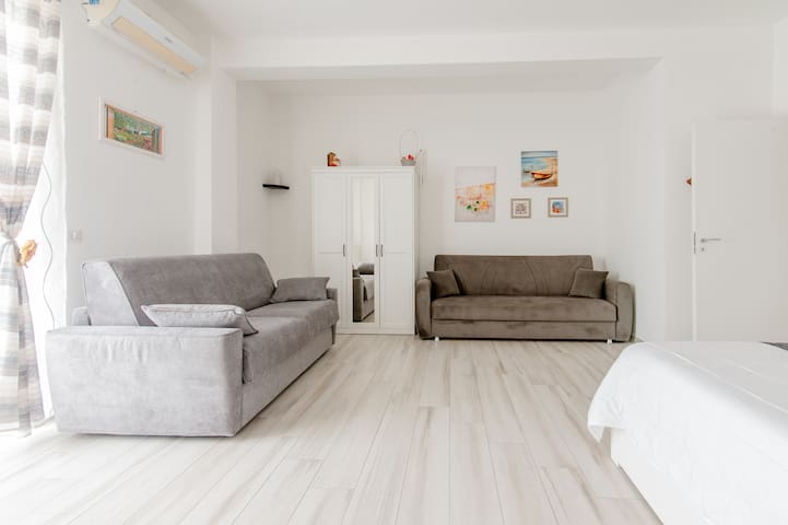 listing_image