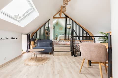 Near Lille/Airport/Main stadium: Cozy studio