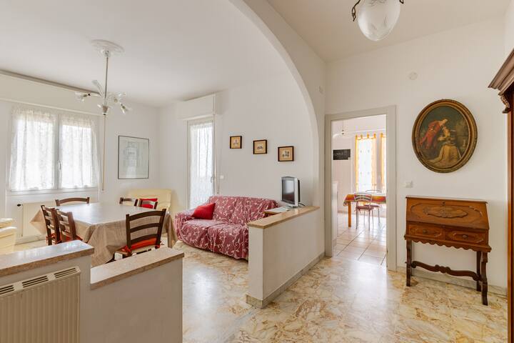 Listing in Finale Ligure