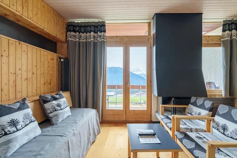 On the ski slops  Small Cosy chalet in the Alps