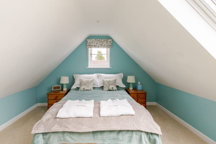 Dhomë gjumi me krevat dopio