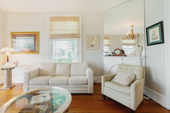 Ocean Views Sea Girt- Private Suite, Walk To Beach - Spring Lake, NJ