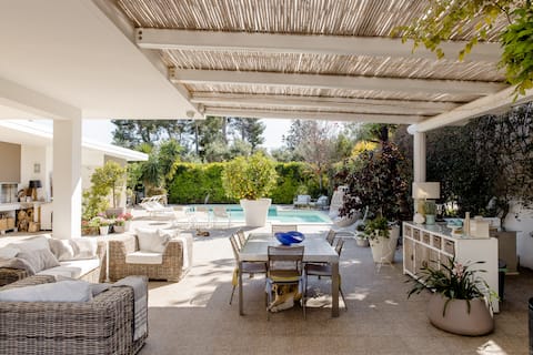 Maresia Trani - Alessandra and Giovanna