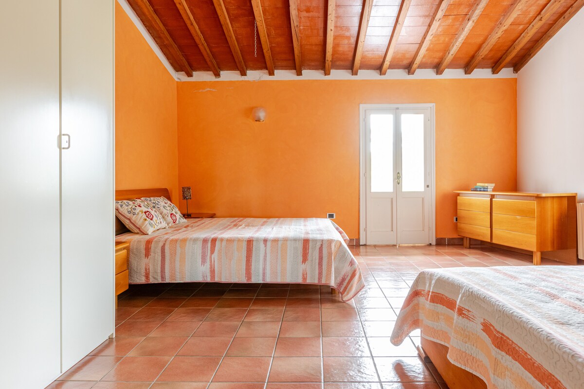 غرفة النوم 2