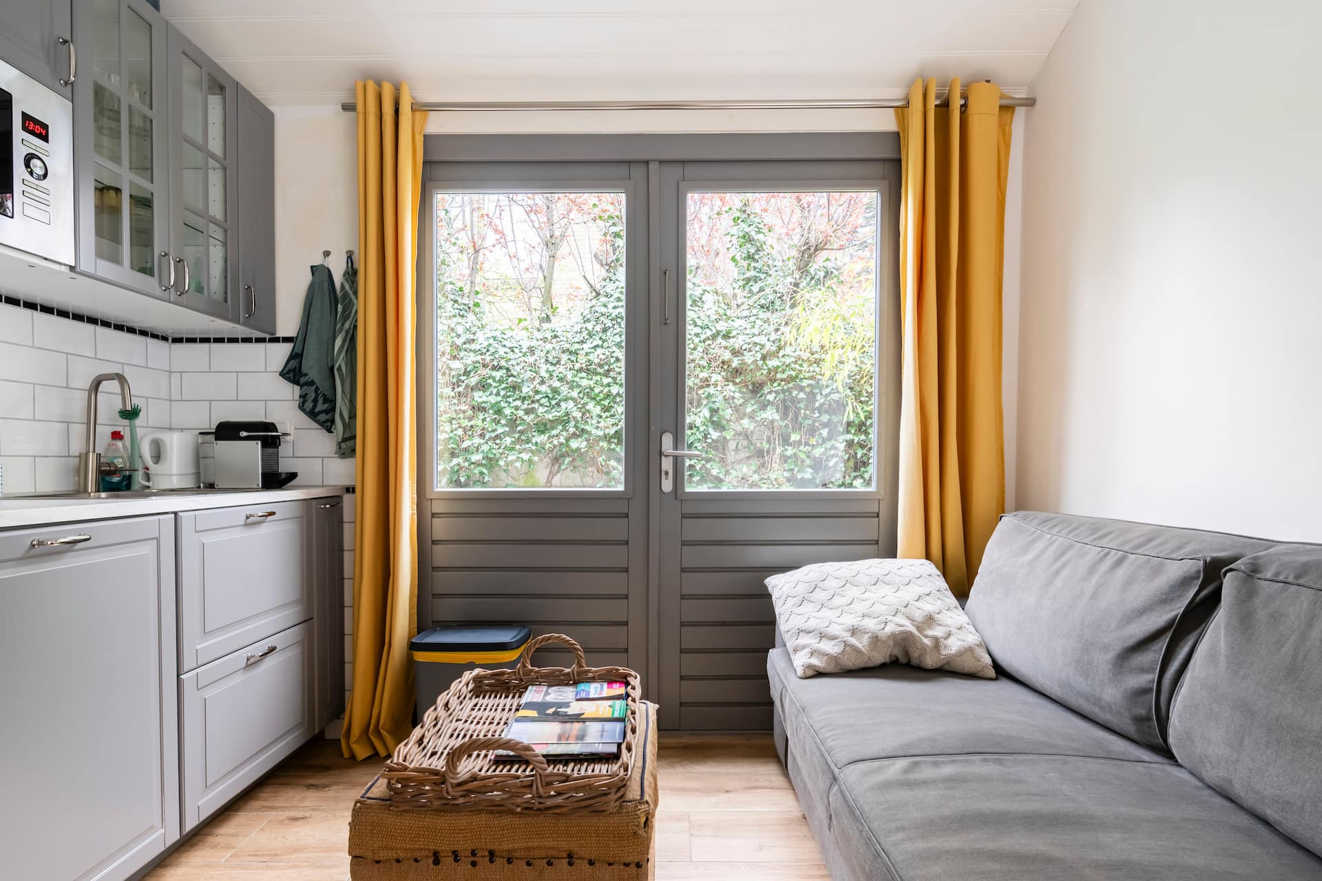 Tinyhouse Scheveningse strand FREE gated parking