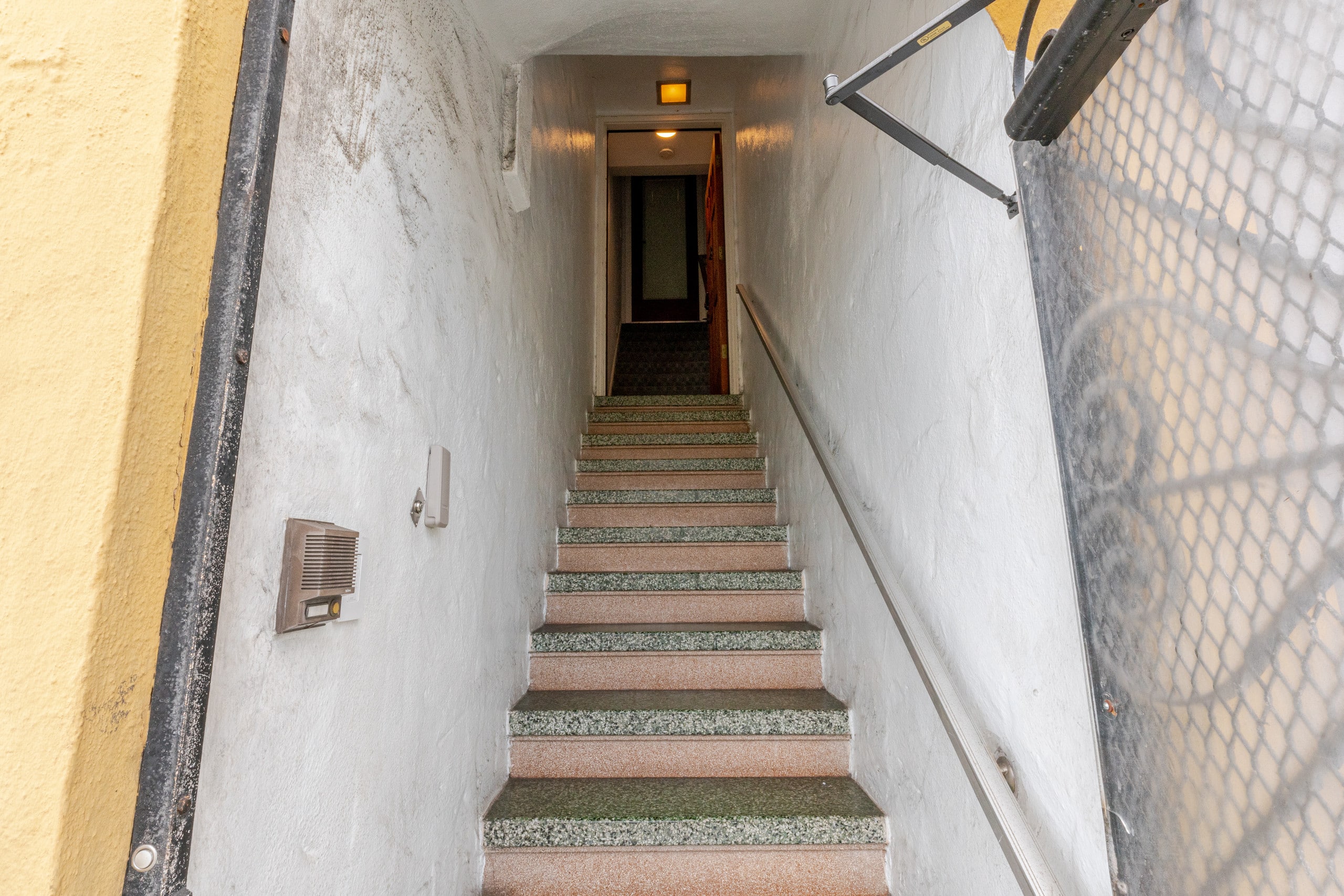 Home in San Francisco · ★4.92 · 1 bedroom · 3 beds · 1 bath - Image 33