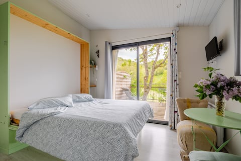 Countryside in the city with a view of the Viaduct