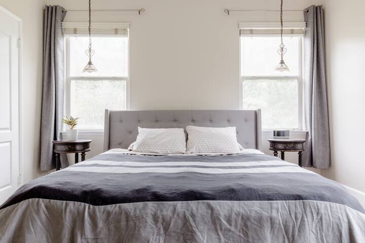 Luxury Beach Home with Hot Tub gallery image 2