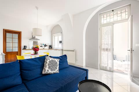 La Casa di Paola
 with parking space