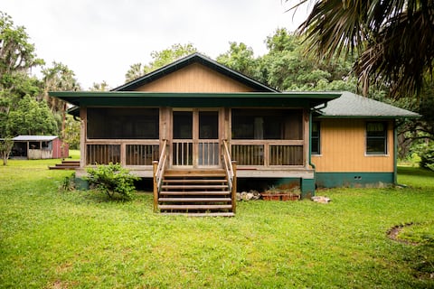 The Cabin at Shimmering Oaks