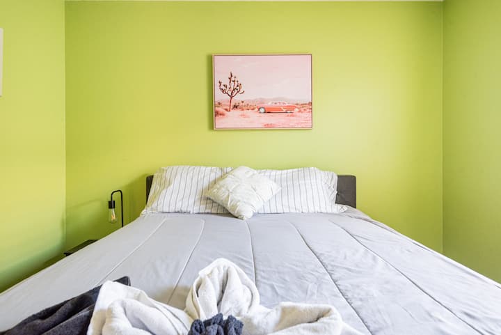 غرفة النوم 1