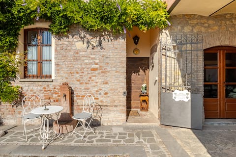 The Truffle House - Colli Tortonesi Timorasso Area