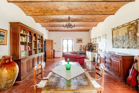 Podere San Luigi - a real Tuscan experience
