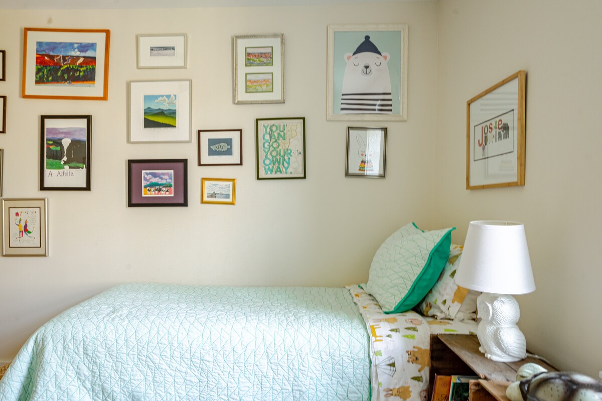 საძინებელი 3