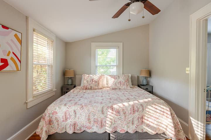 Newly Listed West Asheville Home Close to Downtown gallery image 3