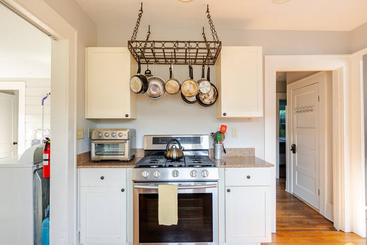 Newly Listed West Asheville Home Close to Downtown gallery image 5