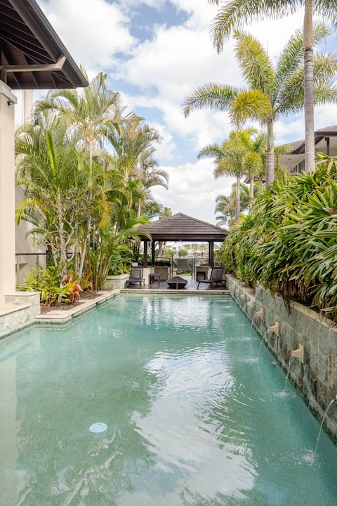 Luxury Romance | 5 to Beach