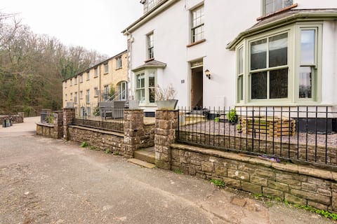 3 Bedroom 18th Century house in Brecon Beacons