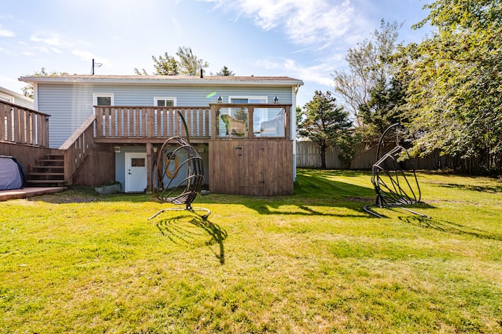 The Getaway on Conception Bay - Year Round Hot Tub
