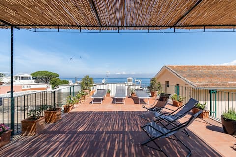 Villa Katerina on the sea, antique furniture