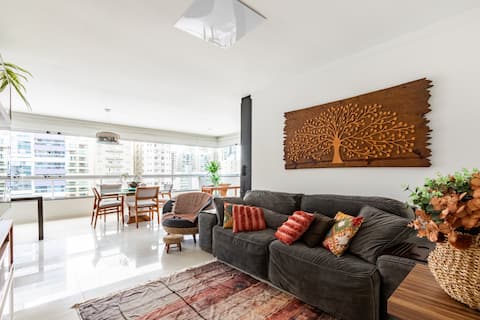 Beautiful Apt, Meia Praia, Itapema, 3 suites with air