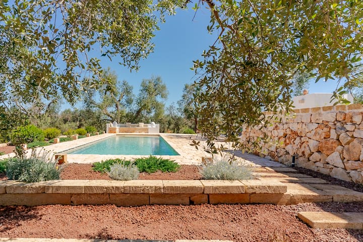 TRULLO DEL MORO – Casa vacanze in Valle d’Itria