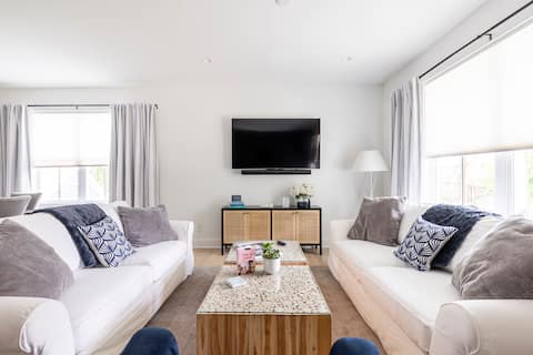 Top performing Airbnb: Franklin Bunkhouse-Newer Home in Historic Franklin in Franklin