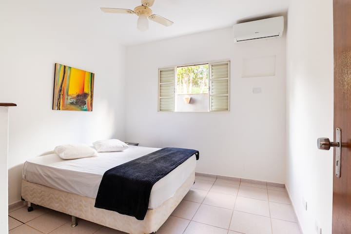 带空调的双卧室03 