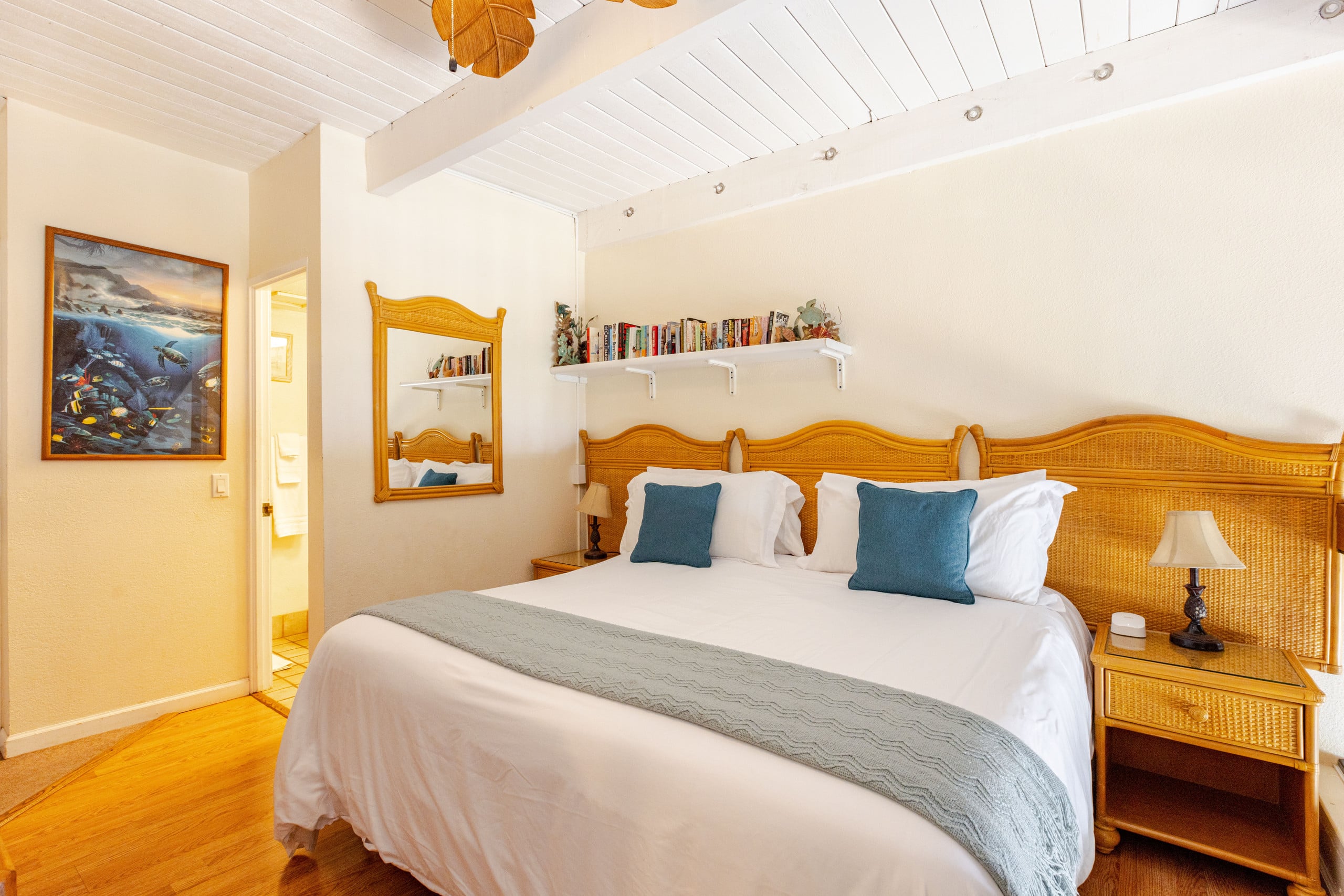 Condo in Kihei · ★4.84 · 2 bedrooms · 3 beds · 2 private baths - Image 18