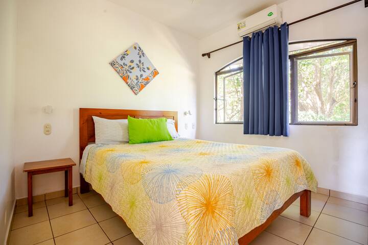 Nº13 Tamarindo Beach - Downtown next to the beach