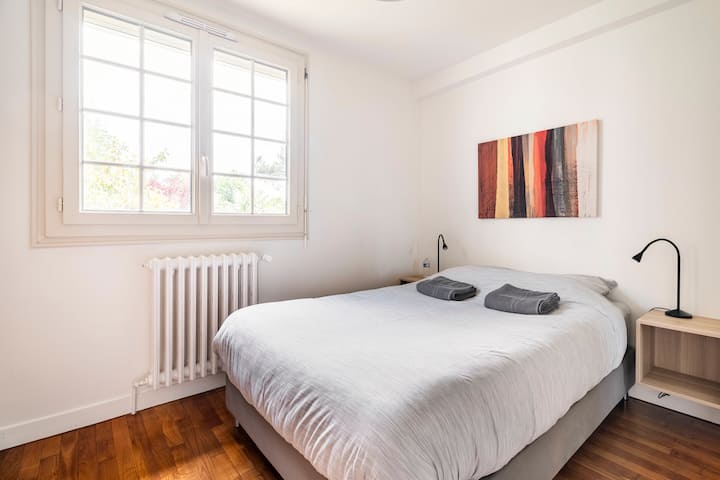 غرفة النوم 1