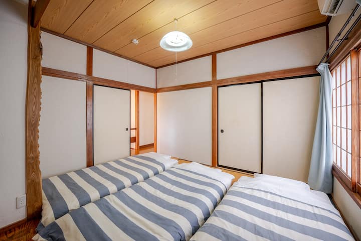 寝室2