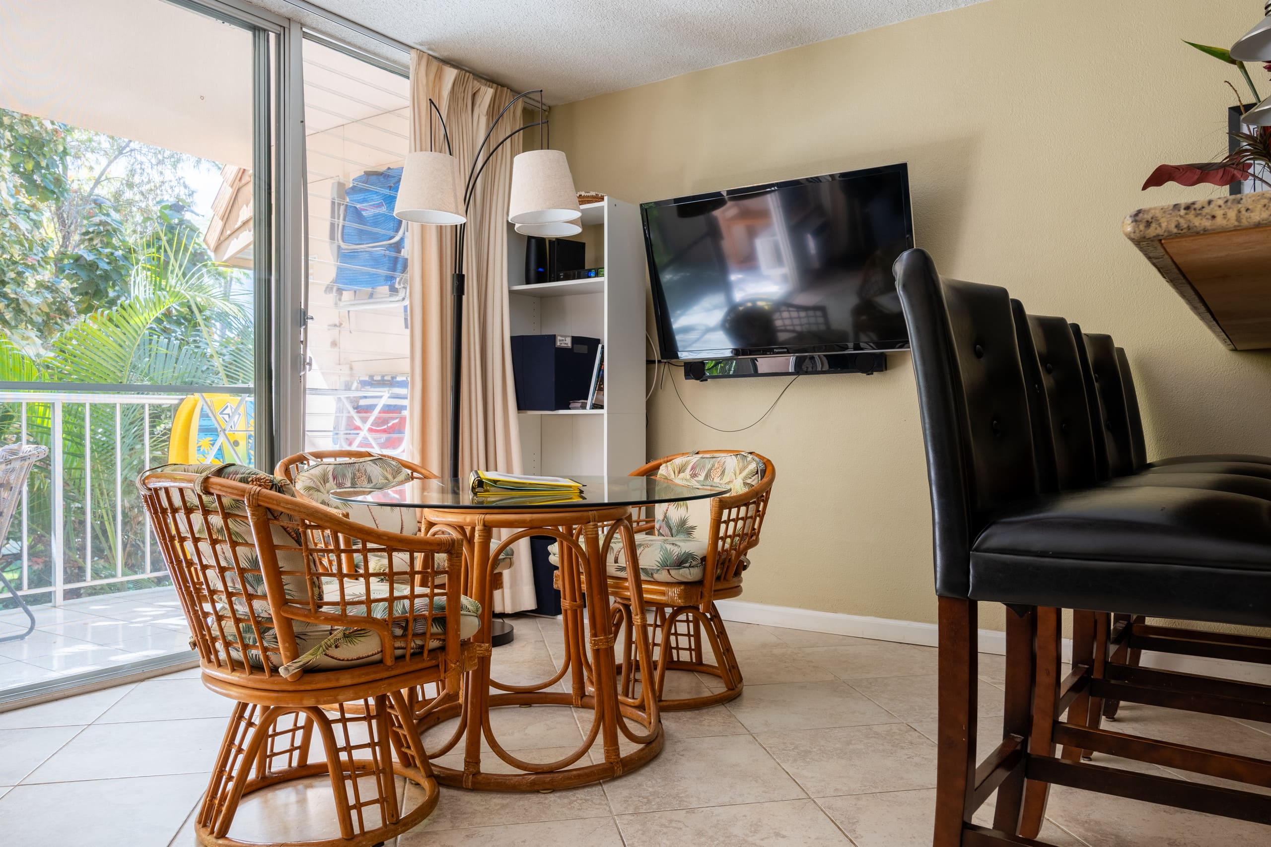 Condo in Kihei · ★4.83 · 1 bedroom · 2 beds · 1 bath - Image 5