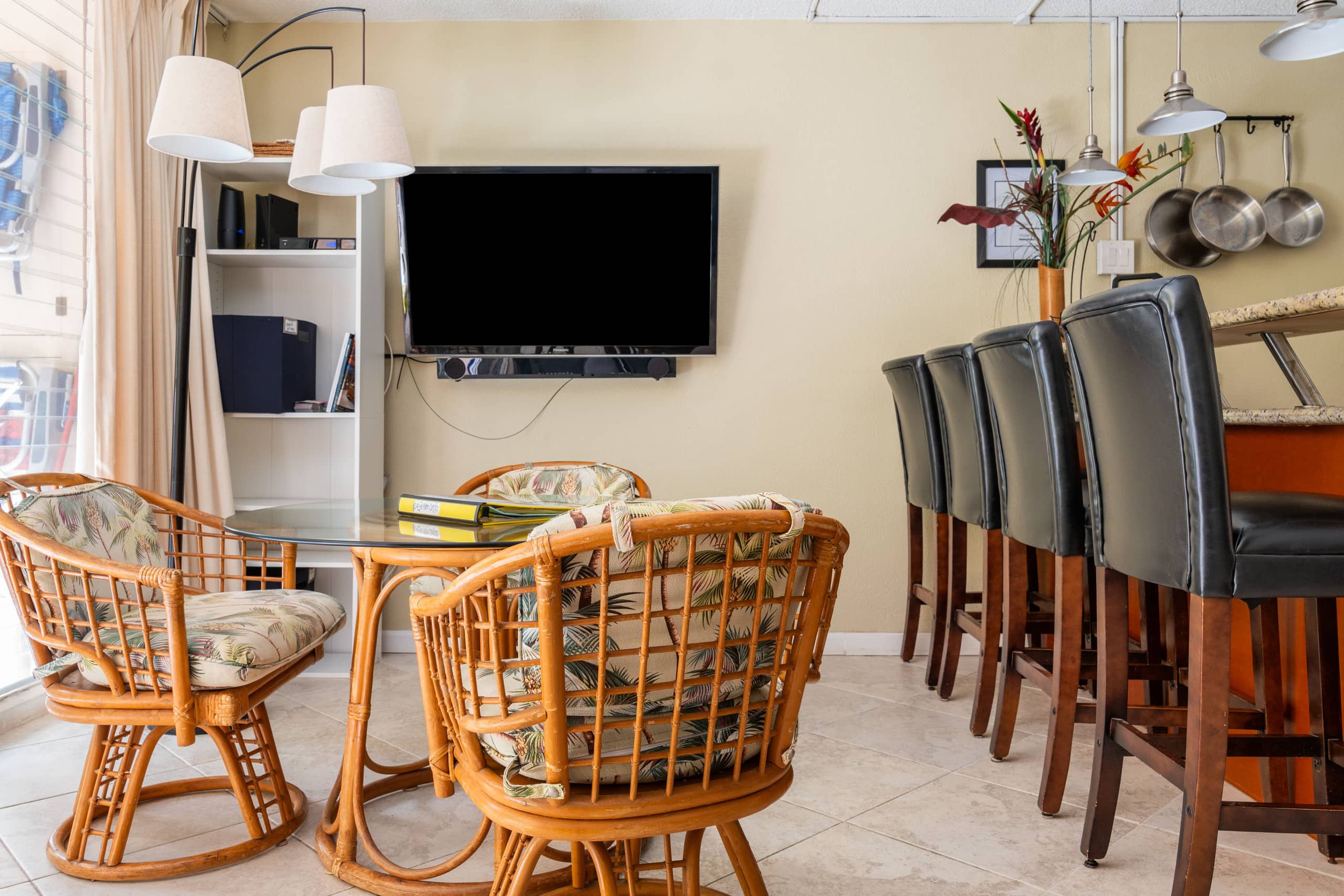 Condo in Kihei · ★4.83 · 1 bedroom · 2 beds · 1 bath - Image 1
