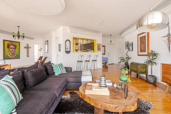 HEART OF POLANCO BRIGHT, SPACIOUS & AMAZING VIEWS gallery image 5