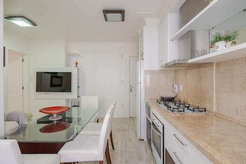 2 renovated bedrooms with barbecue and garage