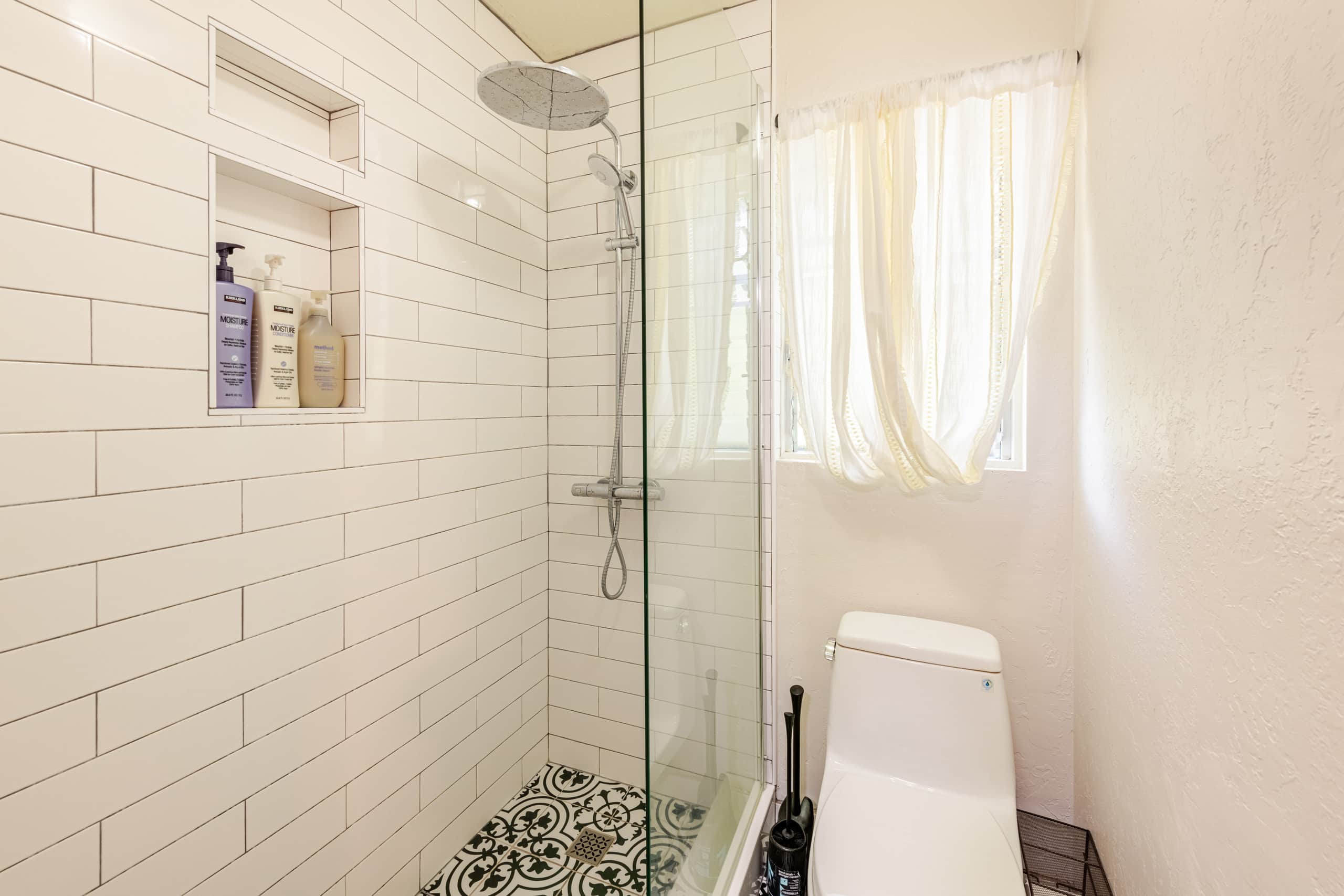 Home in Kailua-Kona · ★4.91 · 3 bedrooms · 5 beds · 3 private baths - Image 33
