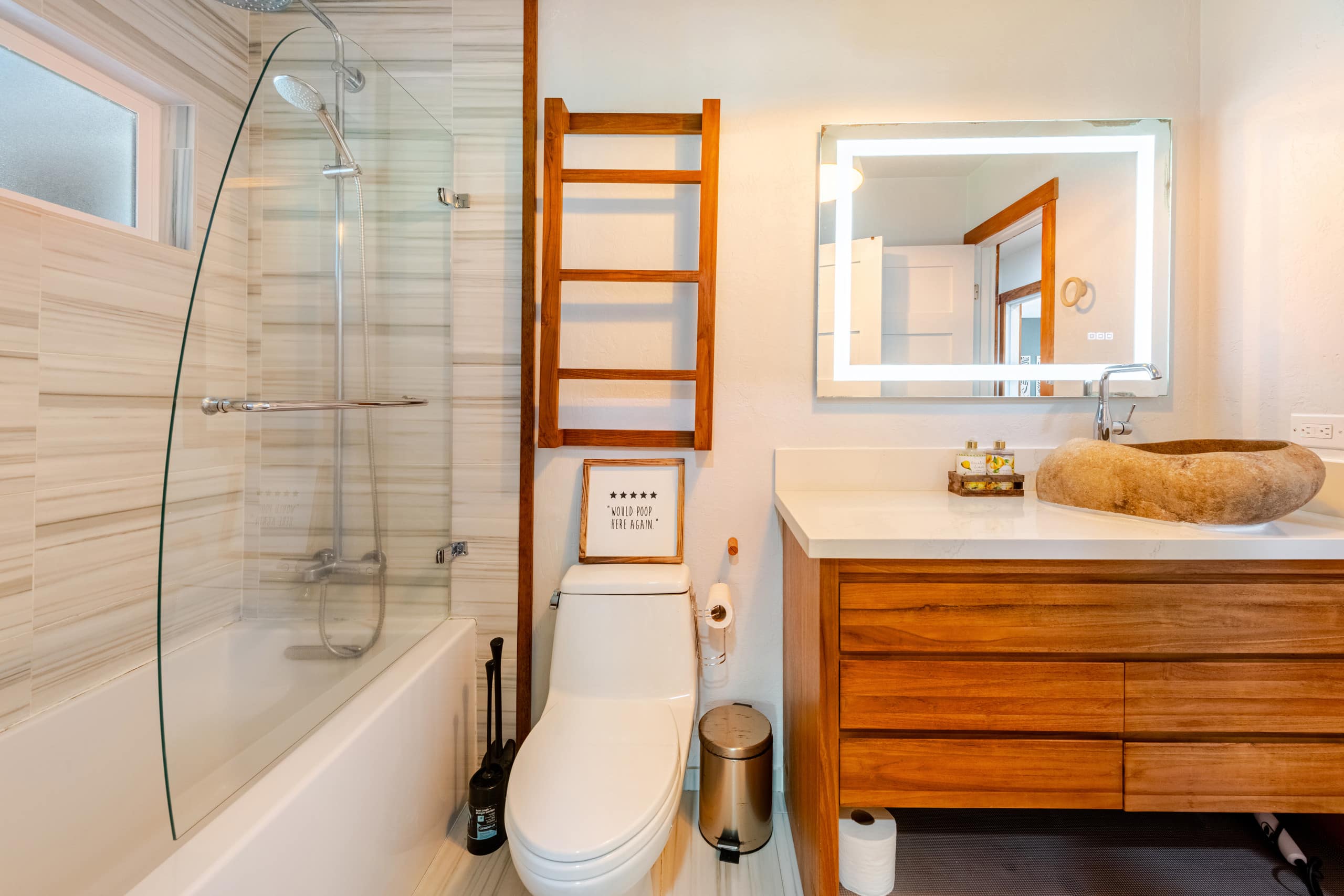 Home in Kailua-Kona · ★4.91 · 3 bedrooms · 5 beds · 3 private baths - Image 29