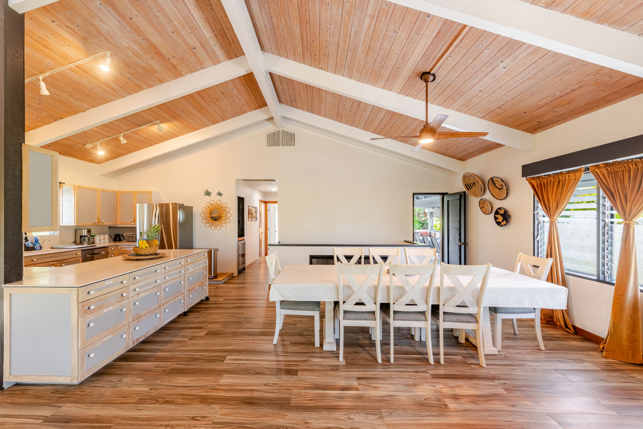 Home in Kailua-Kona · ★4.91 · 3 bedrooms · 5 beds · 3 private baths - Image 13
