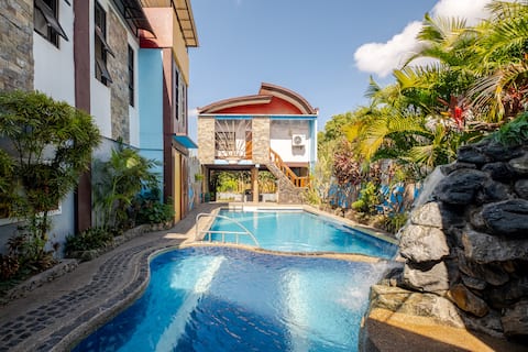 Ross Rose Budget Hotel