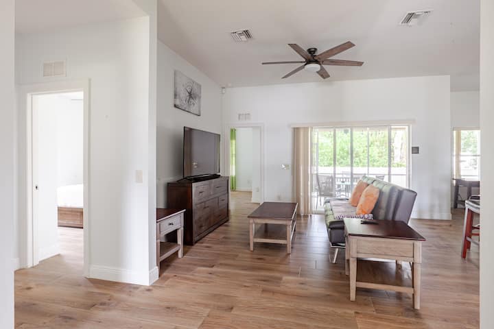 Relaxing, Quiet House Yet Close To Action And Fun - Port St. Lucie, FL